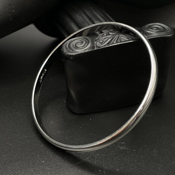 Set of 3 Vintage MONET Bangle Bracelets Signed Bling Designer Jewelry Classic - Picture 5 of 10